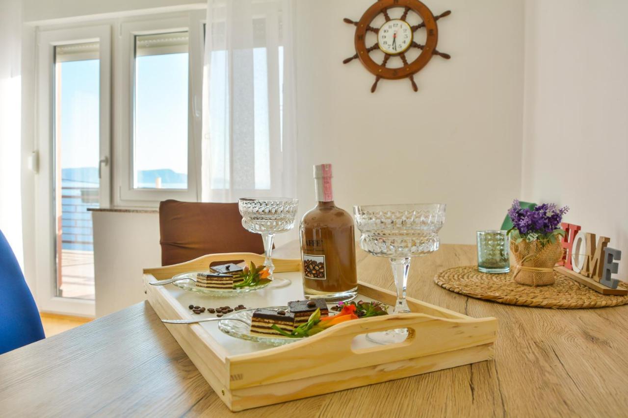 Apartmani Krijesnica 塞尼 外观 照片
