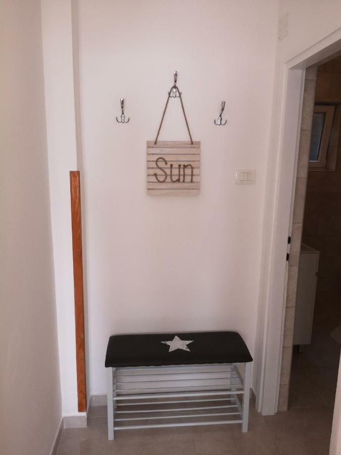 Apartmani Krijesnica 塞尼 外观 照片